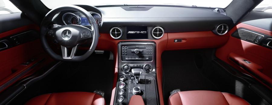  Mercedes-Benz SLS AMG 2010 года  (фото 207 из 526)